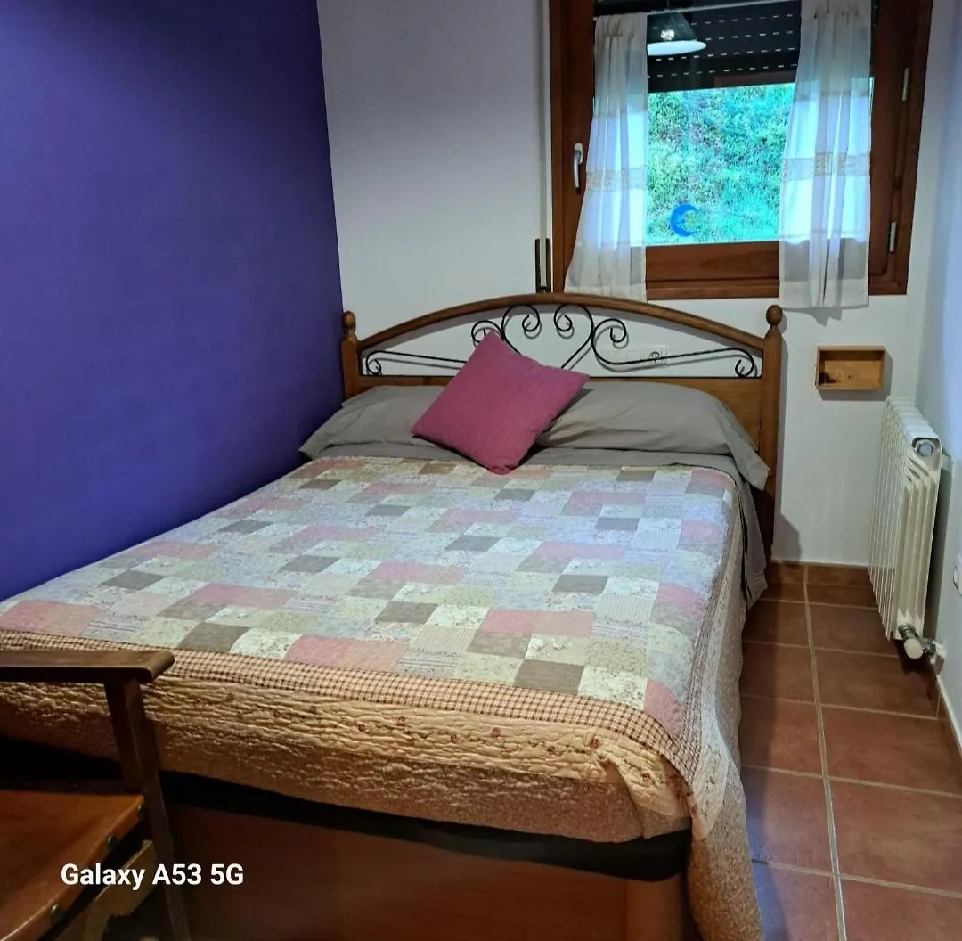 Ensija Pedraforca Apartment Saldes