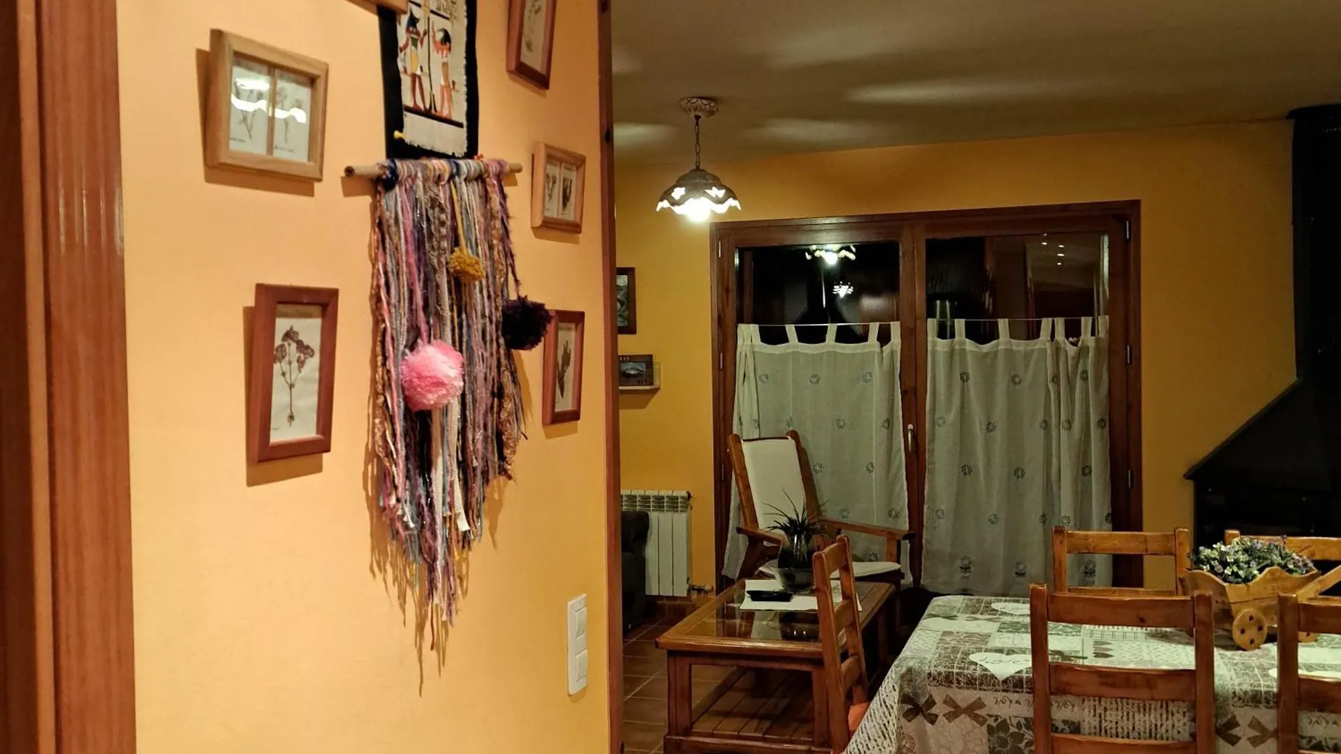 Ensija Pedraforca Apartment Saldes