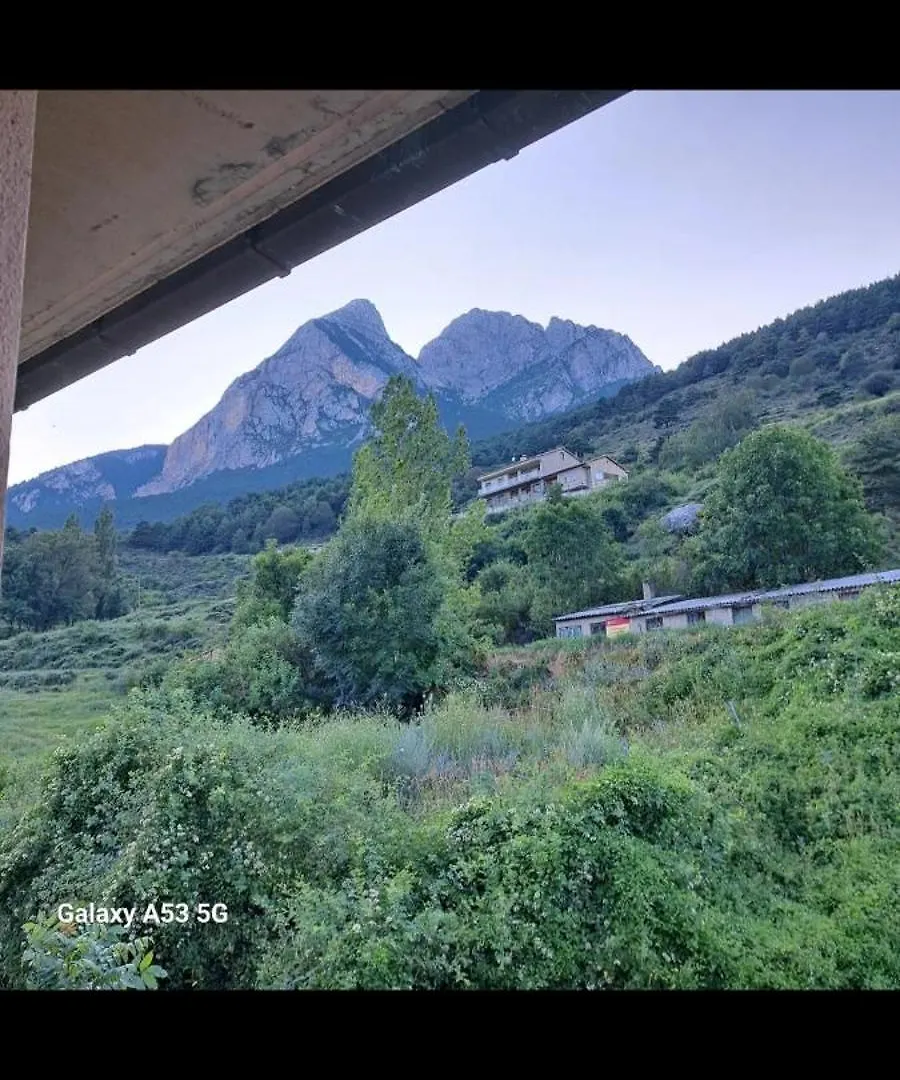 Ensija Pedraforca Apartment Saldes Spain